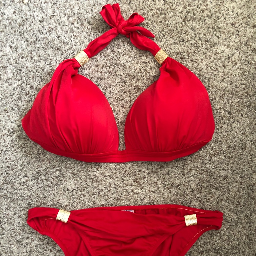 Brand new Venus bathing suit